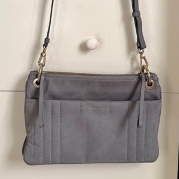 Marc by MARC JACOBS Light Grey Leather + Suede Shoulder/Crossbody Handbag - Picture 3 of 15
